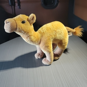 Wildlife Artists Camel Plush Stuffed Animal Brown 10" Ships of the Desert Sand.‎